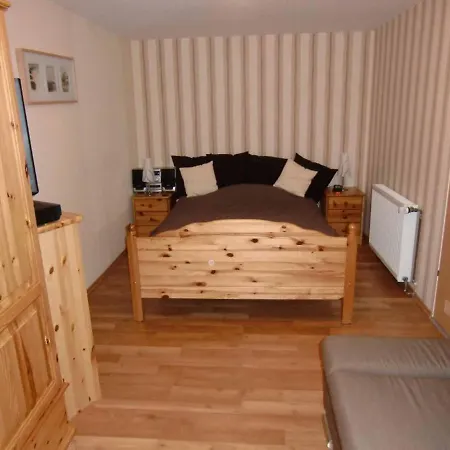 Aerzener Ferienwohnung Schlie *